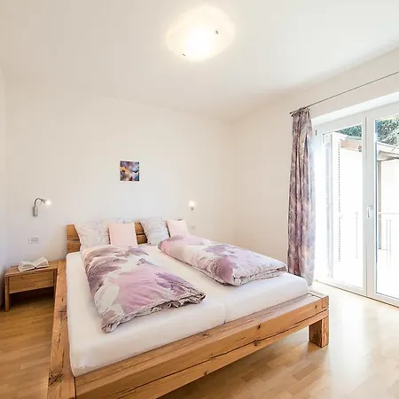 Haus Dorfblick * Caldaro